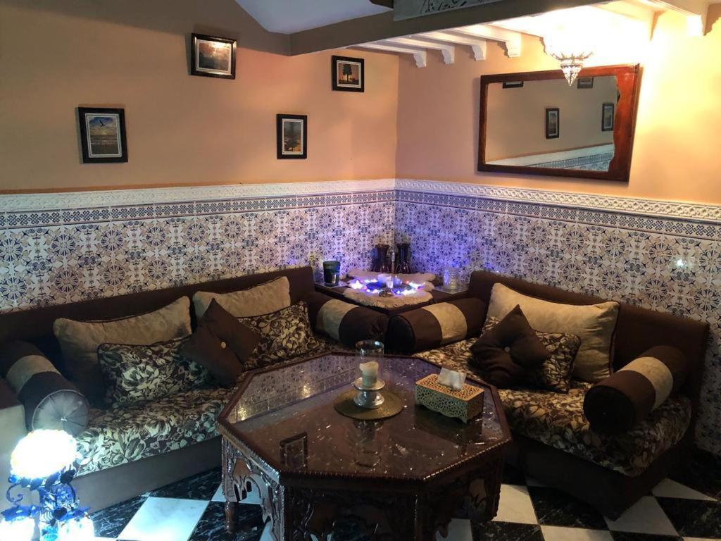 Riad Ramona Lqariya Seyaheya Marraquexe Quarto foto