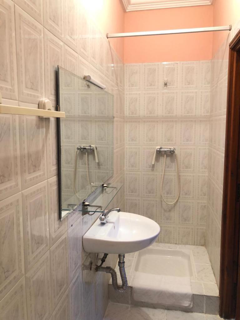 Riad Ramona Lqariya Seyaheya Marraquexe Quarto foto